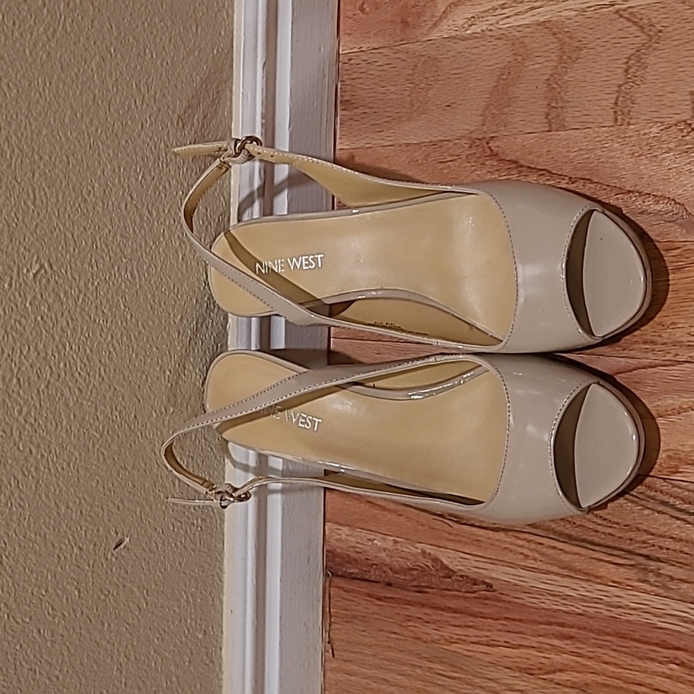 Women's 8.5 Open Toe High Heels